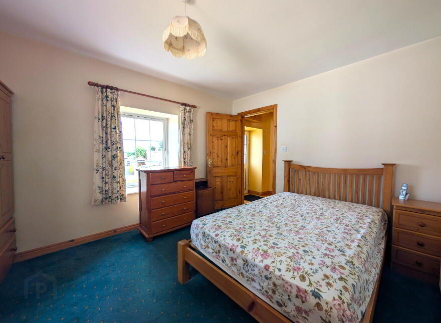 Brookhill, Claremorris, F12HH98