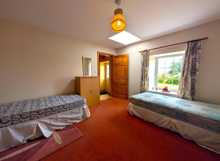 Brookhill, Claremorris, F12HH98