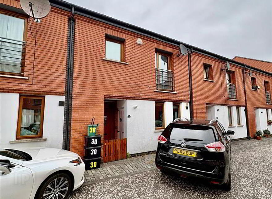 30 Paxton Street, Belfast, BT5 4NU photo