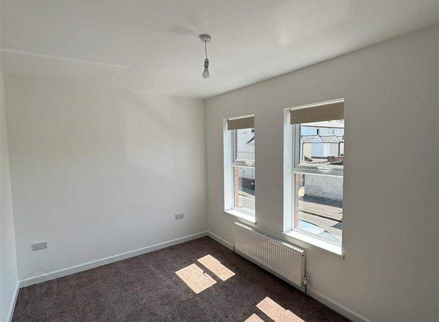 40 Clara Avenue, Belfast, BT5 5ER
