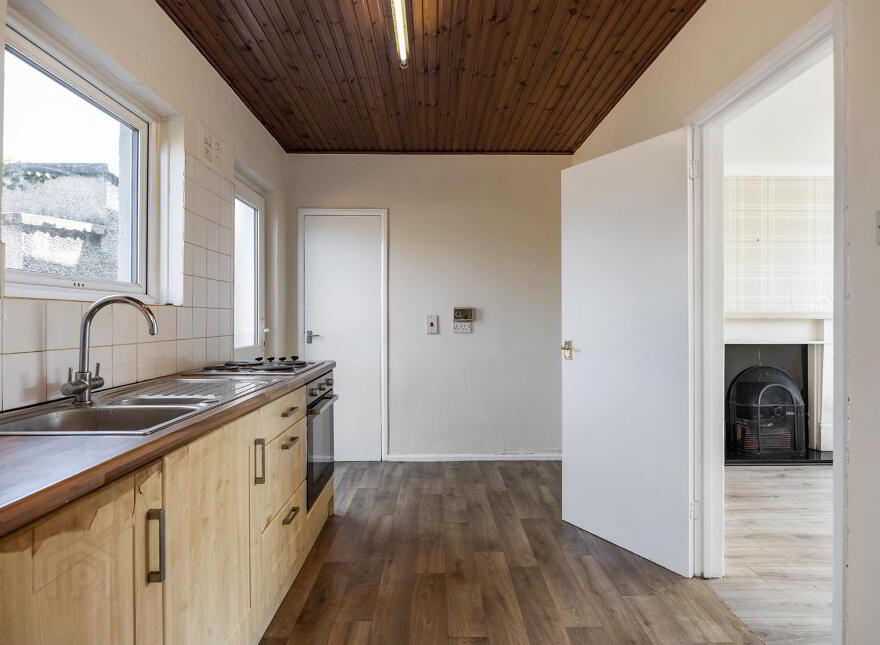 15 The Green, Holywood, BT18 9PB