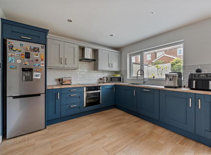 3a Ashmount Park, Belfast, BT4 2FJ