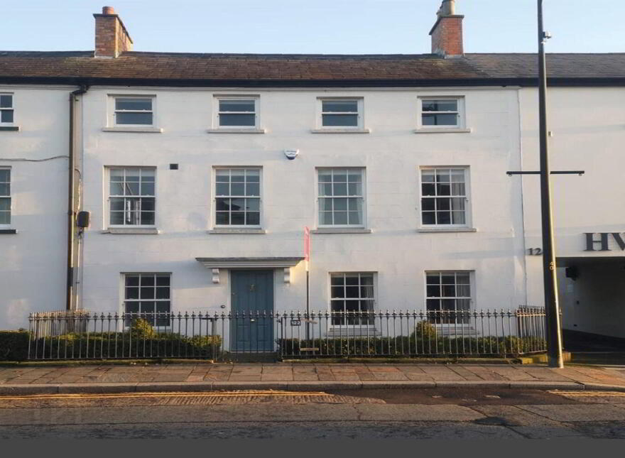 122 High Street, Holywood, BT18 9HW