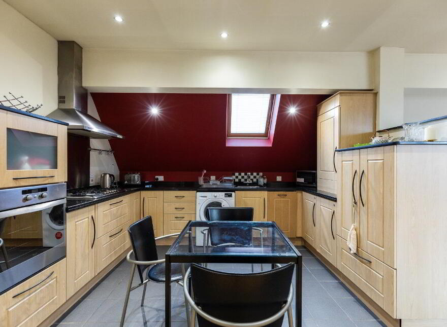 Apartment 12 83 Lower Windsor Avenue, Belfast, BT9 7DX