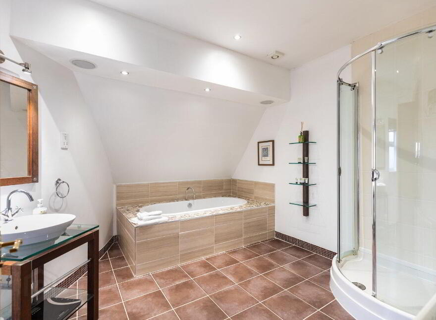 Apartment 12 83 Lower Windsor Avenue, Belfast, BT9 7DX