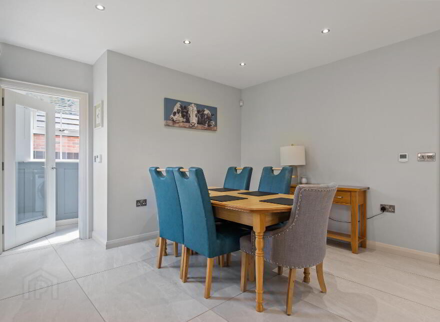 10 Laurel Bank Way, Moneyreagh, Newtownards, BT23 6FE