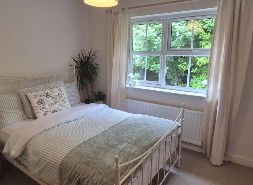 75 Foxhill, Derry, BT47 2TN