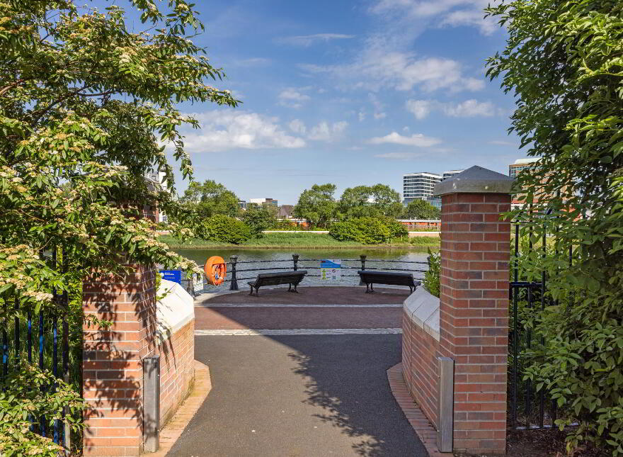 16 Ravenhill Reach Mews, Belfast, BT6 8RE