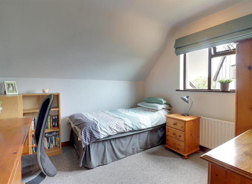 8 Newtown Park, Newtownards, BT23 7ZQ