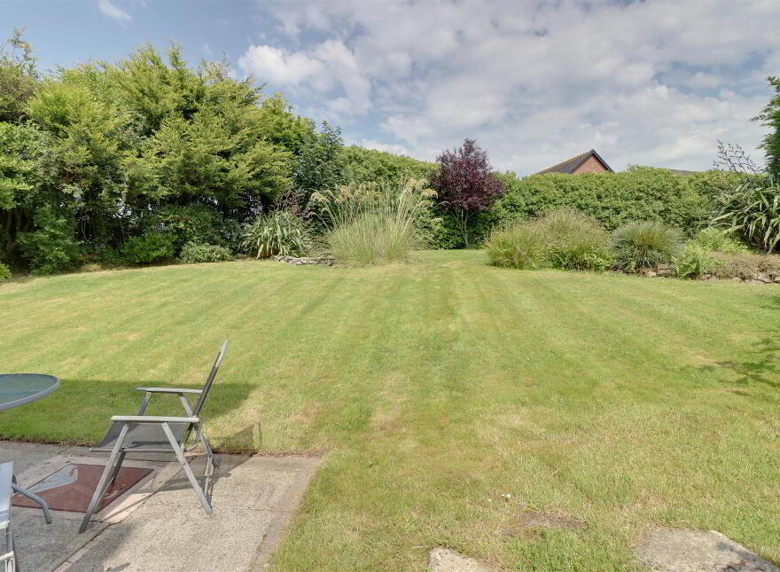 8 Newtown Park, Newtownards, BT23 7ZQ