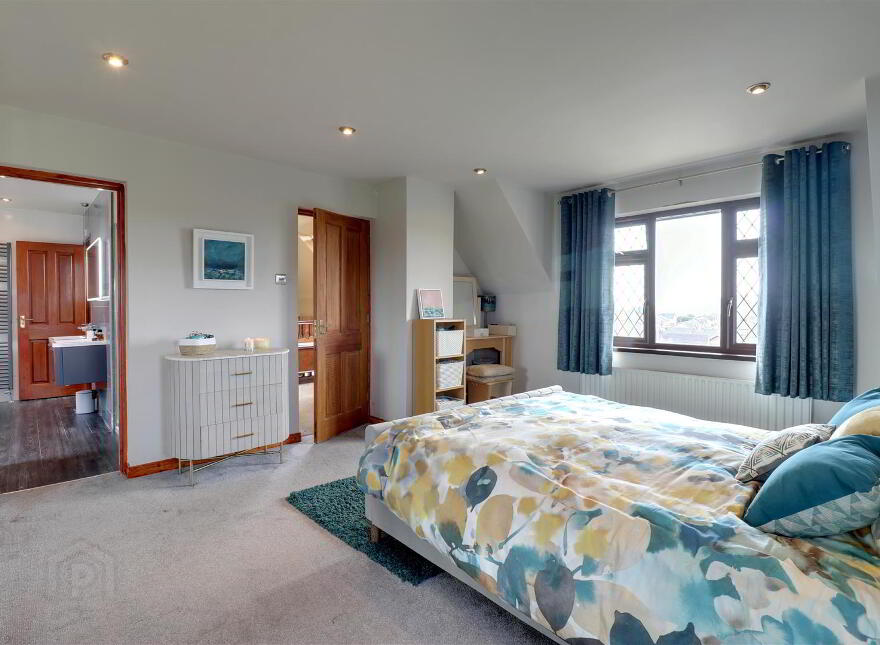 8 Newtown Park, Newtownards, BT23 7ZQ