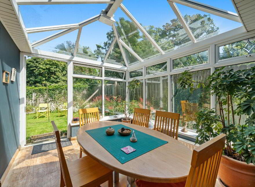 15 Abbey Park, Bangor, BT20 4BY