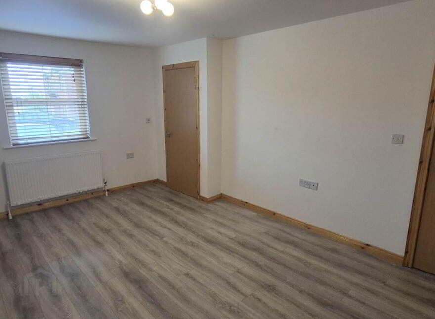 49 Ardgrange, Londonderry, BT48 0SF