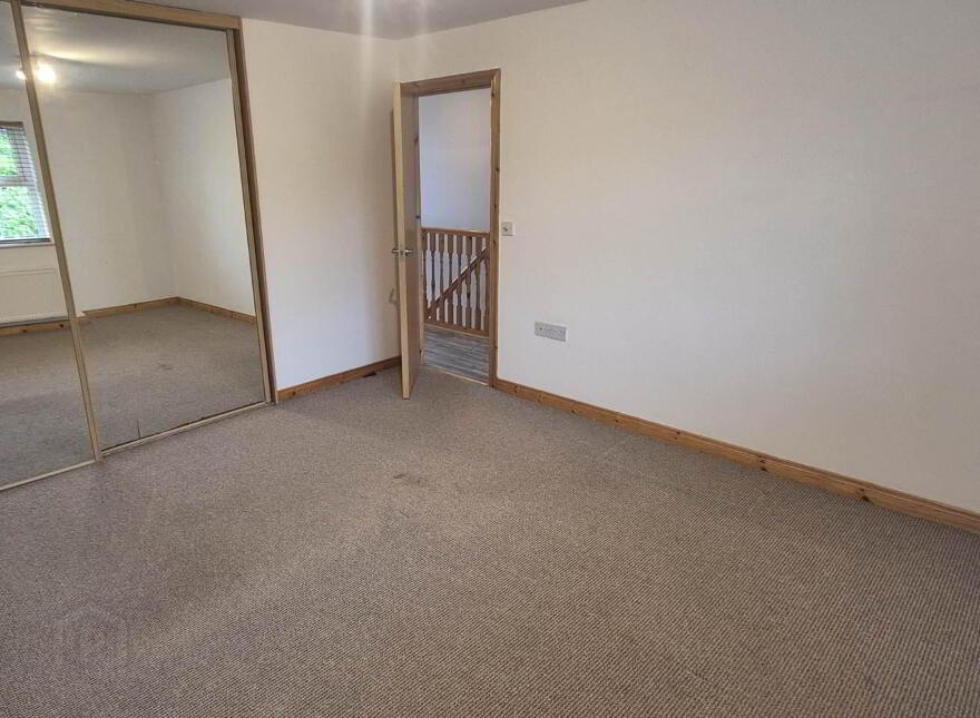 49 Ardgrange, Londonderry, BT48 0SF