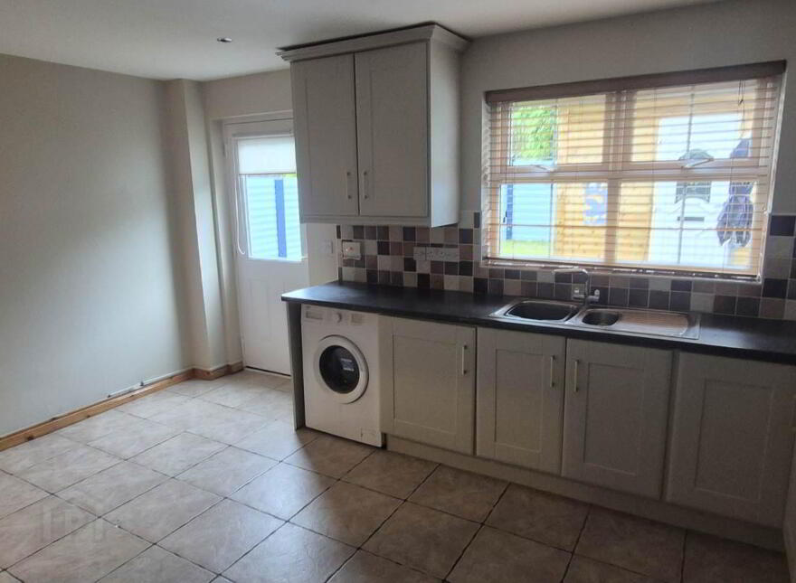 49 Ardgrange, Londonderry, BT48 0SF