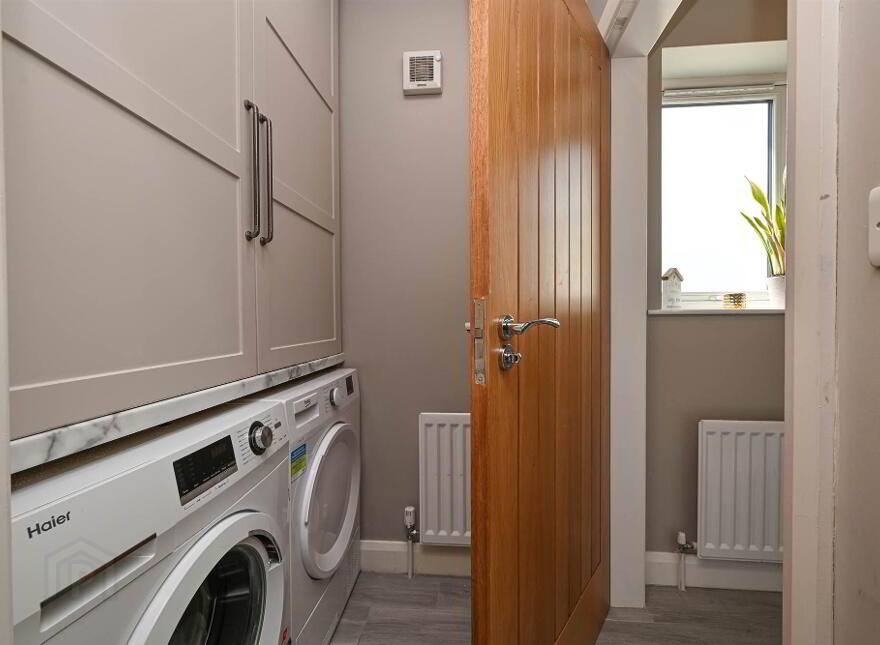 45 Saul Acre View, Downpatrick, BT30 6FX