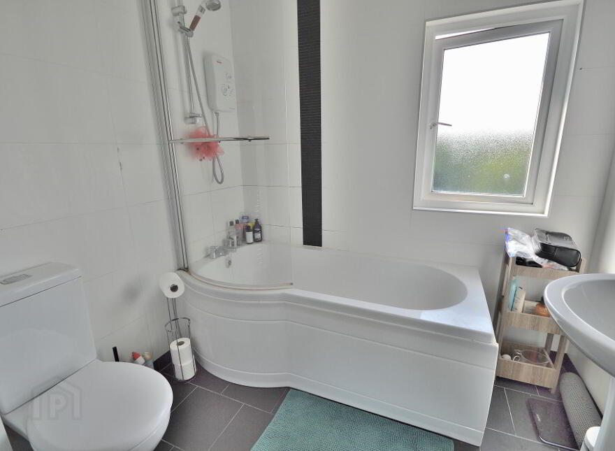 70 Clandeboye Road, Bangor, BT20 3JU