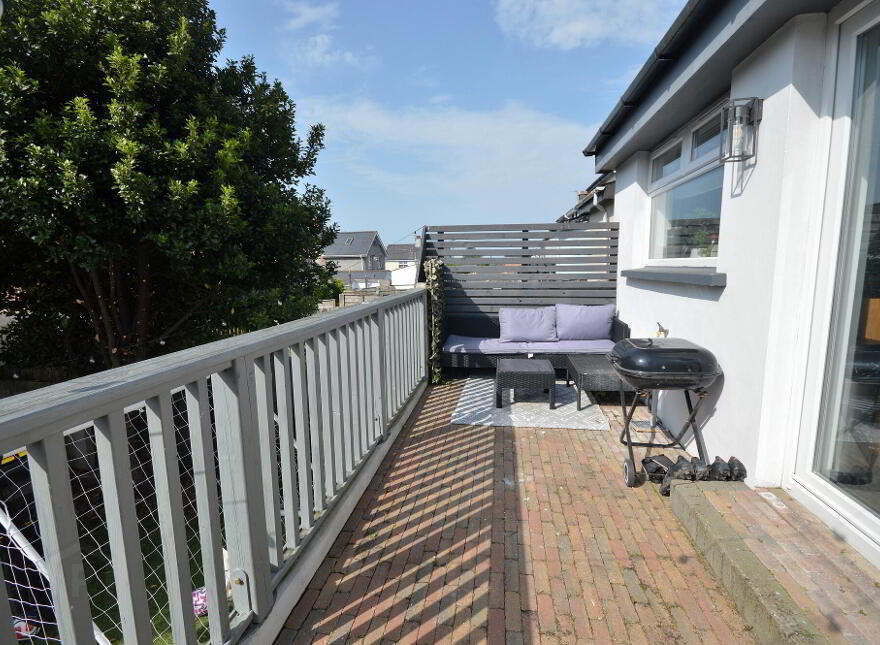 70 Clandeboye Road, Bangor, BT20 3JU