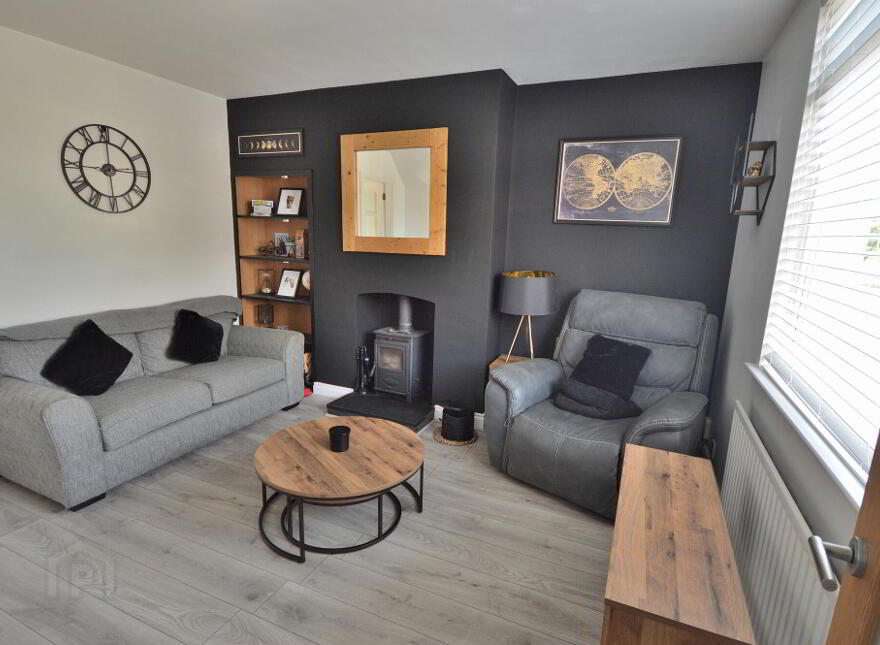 70 Clandeboye Road, Bangor, BT20 3JU