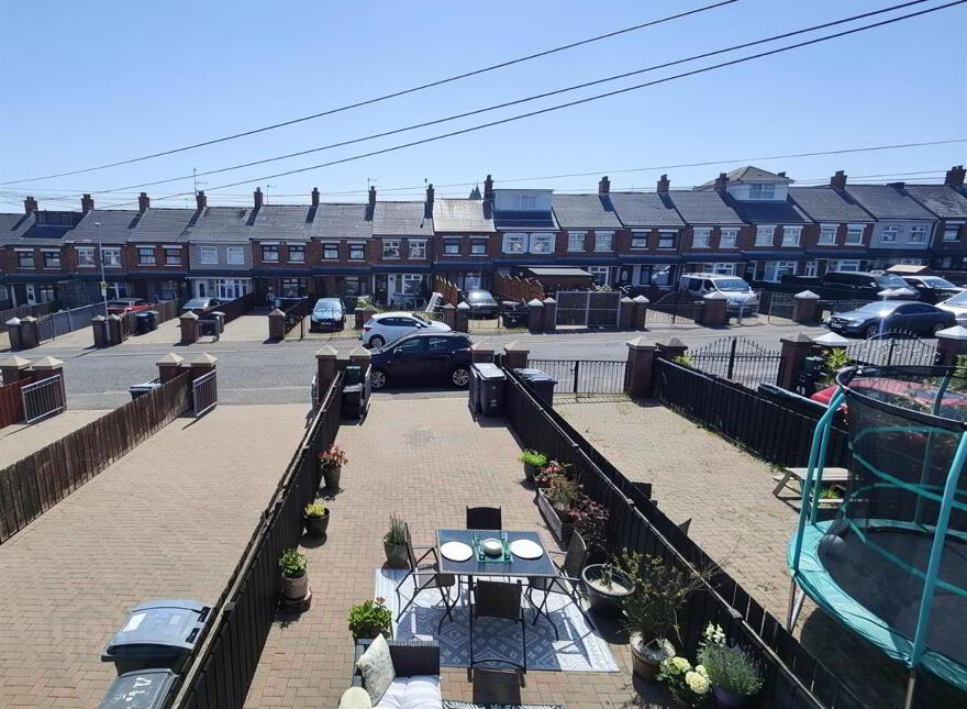 44 Ladbrook Drive, Belfast, BT14 7ND