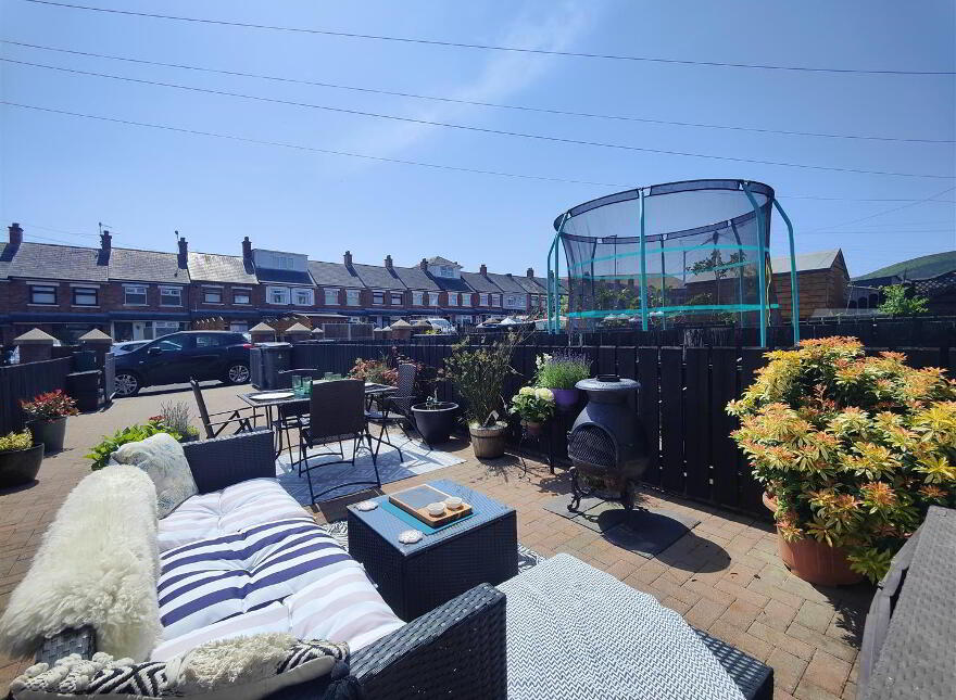 44 Ladbrook Drive, Belfast, BT14 7ND