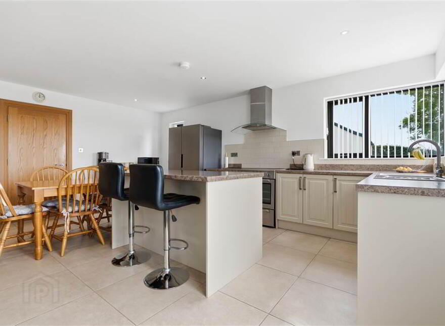 67 Parade Road, Broughshane, Ballymena, BT43 7JZ