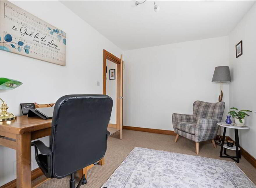 67 Parade Road, Broughshane, Ballymena, BT43 7JZ