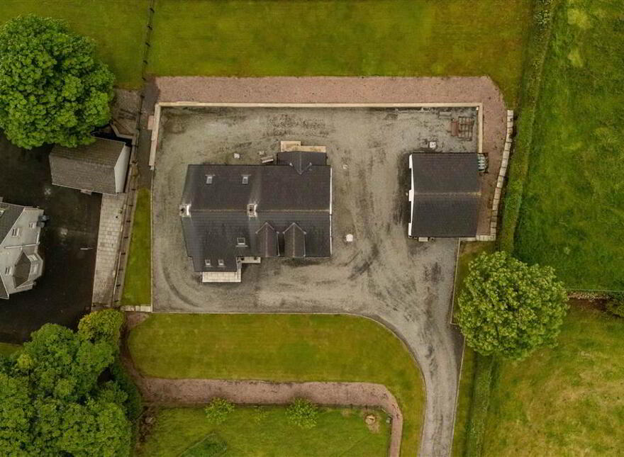 67 Parade Road, Broughshane, Ballymena, BT43 7JZ