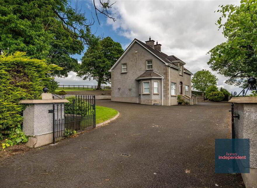 69 Parade Road, Broughshane, Ballymena, BT43 7JZ
