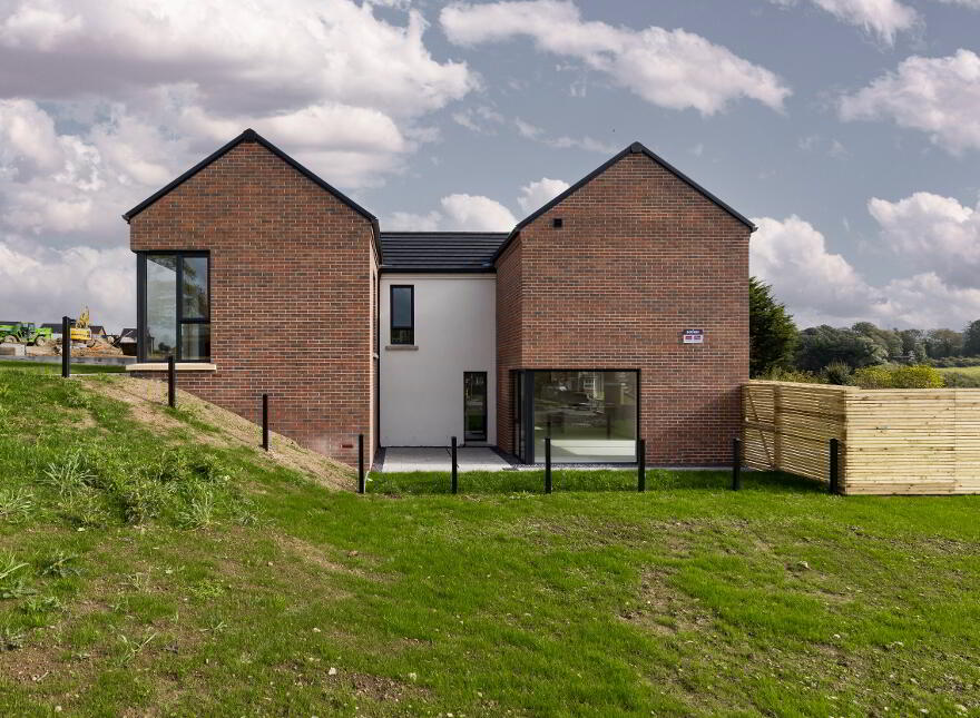 Foxglove With Solar Panels, Primrose Hill, Tandragee Road, Gilford, BT63 6EW