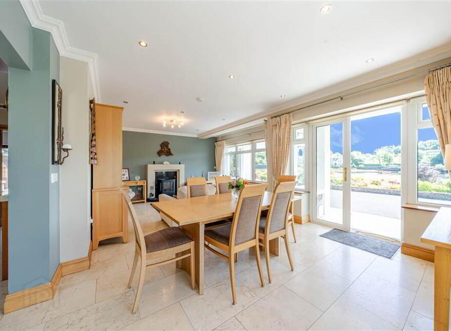 Quay Road, Newport, F28XR22