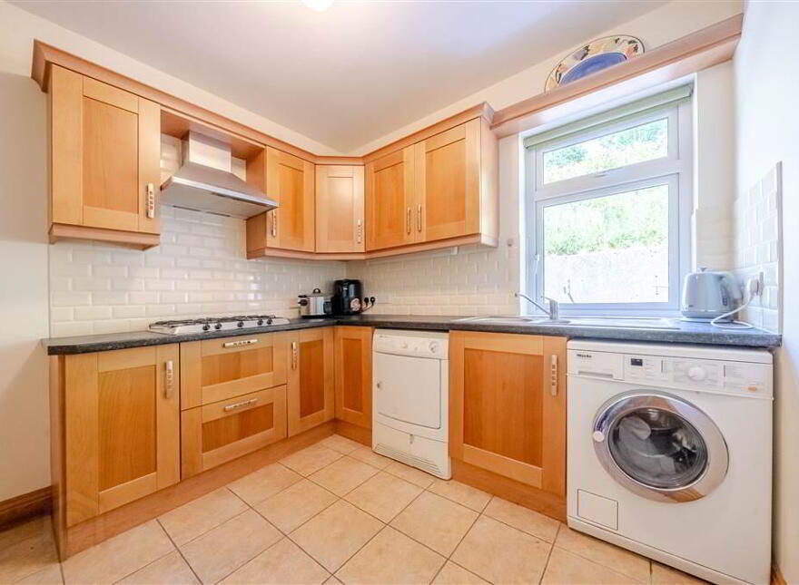Quay Road, Newport, F28XR22