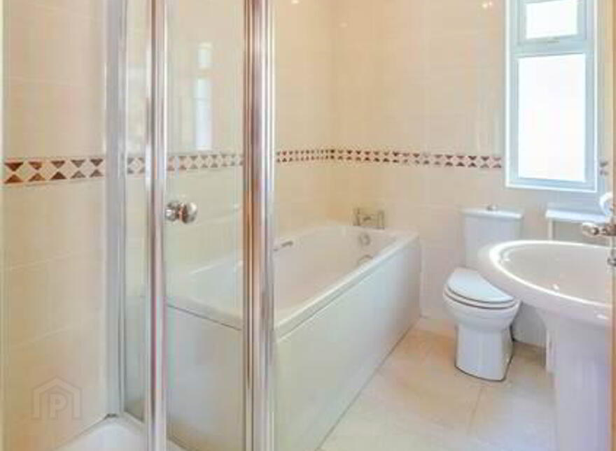 Quay Road, Newport, F28XR22