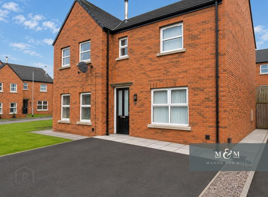 5 Edenkennedy Way, Markethill, BT60 1TP