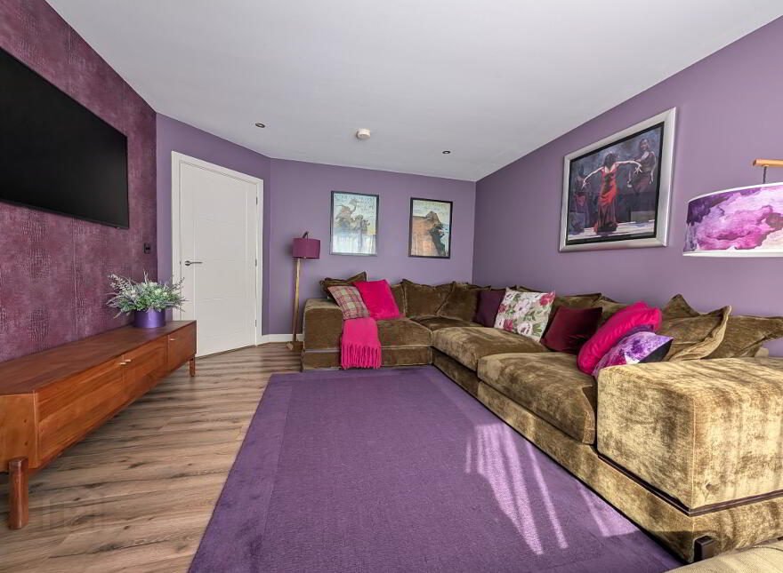 14 Boulevard Green, Newcastle, BT33 0FA