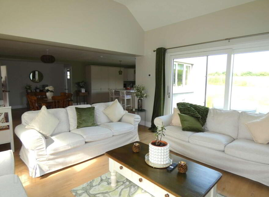 98A Finvoy Road, Ballymoney, BT53 7JJ