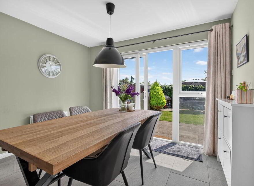 31 Cloonavin Green, Coleraine, BT52 1RG
