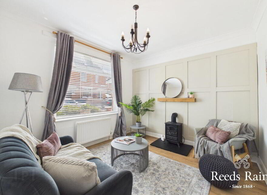 6 Sefton Park, Belfast, BT4 1PN
