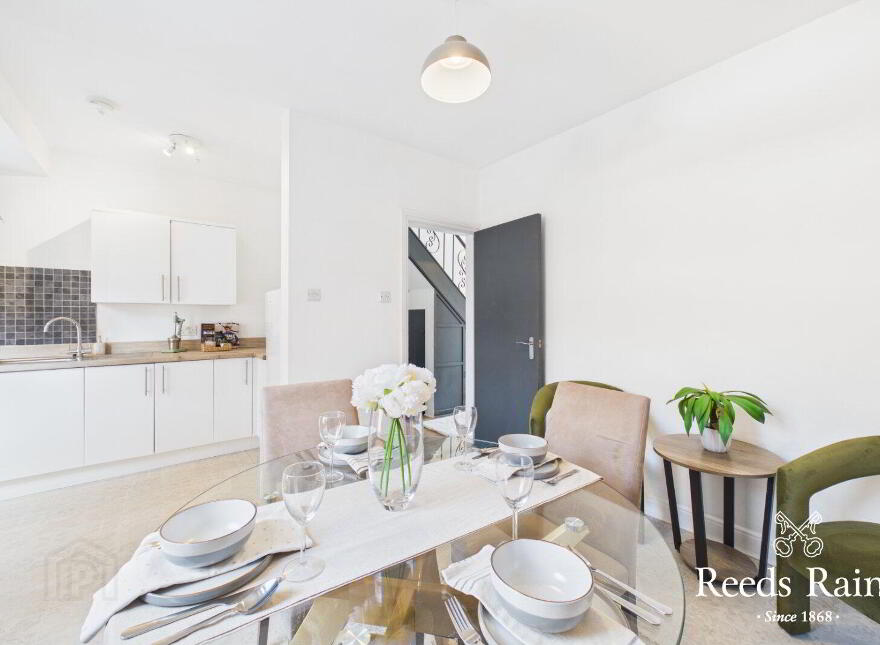 6 Sefton Park, Belfast, BT4 1PN