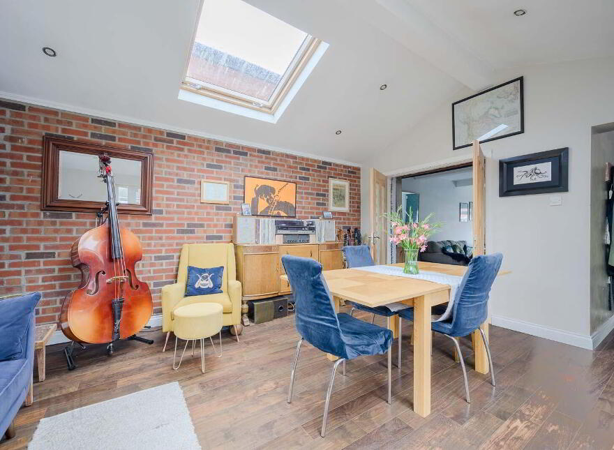 19 Edenvale Crescent, Belfast, BT4 2BH