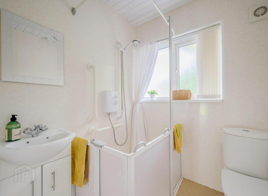 Apt 23, Whincroft Way, Belfast, BT5 7LA