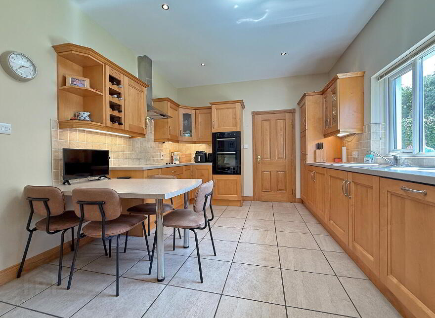 54 Magheraboy Avenue, Portrush, BT56 8GW