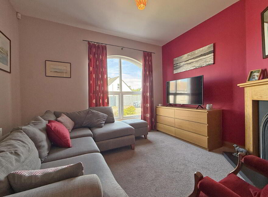 54 Magheraboy Avenue, Portrush, BT56 8GW