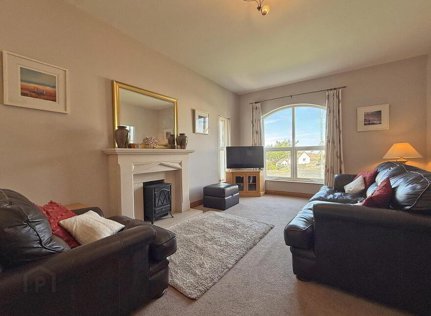 54 Magheraboy Avenue, Portrush, BT56 8GW