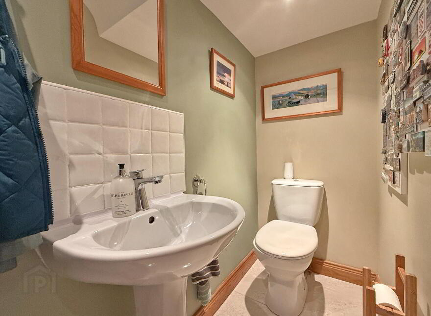 54 Magheraboy Avenue, Portrush, BT56 8GW