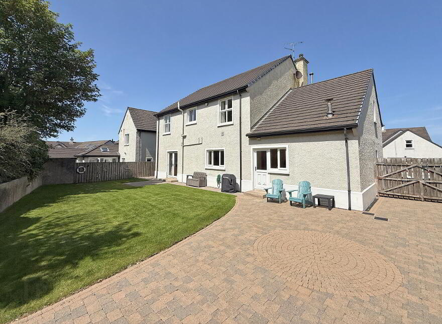 54 Magheraboy Avenue, Portrush, BT56 8GW