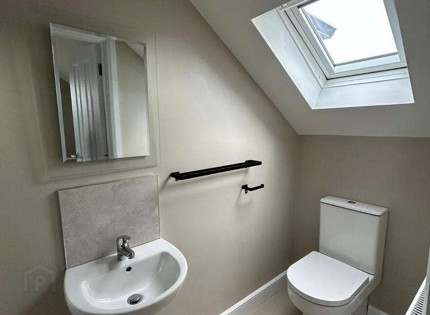 53 Whitehill Road, Eglinton, BT47 3YD