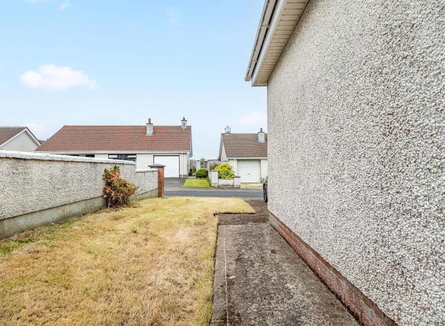 32 Caldwell Park, Portrush, BT56 8PJ