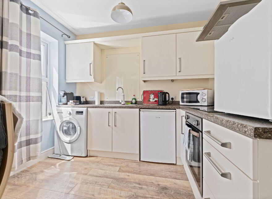 78, 80 & 82 Main Street, Portrush, BT56 8BN