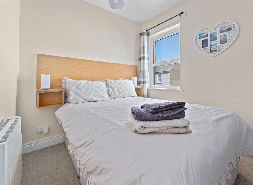 78, 80 & 82 Main Street, Portrush, BT56 8BN